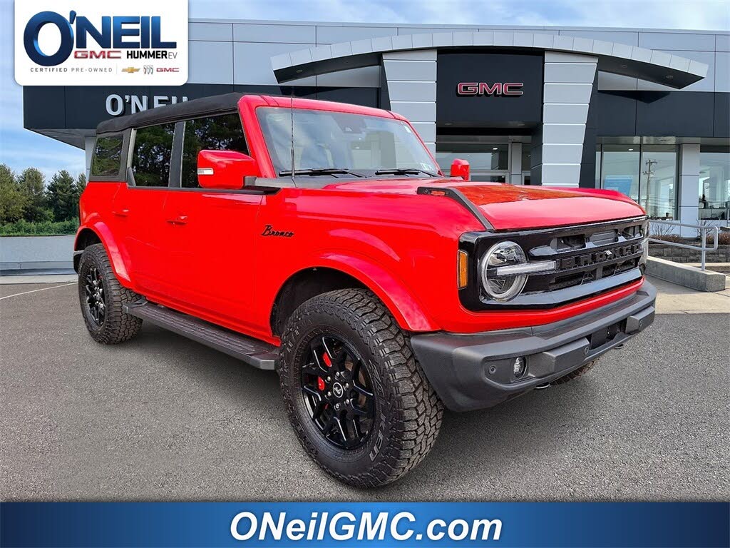 2023 Ford Bronco Outer Banks 4-Door 4WD