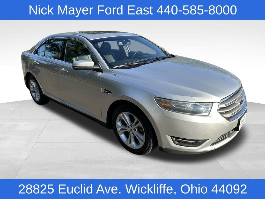 2015 Ford Taurus SEL
