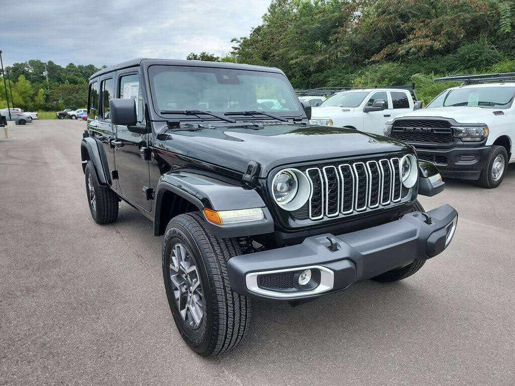 2025 Jeep Wrangler Sahara 4-Door 4WD