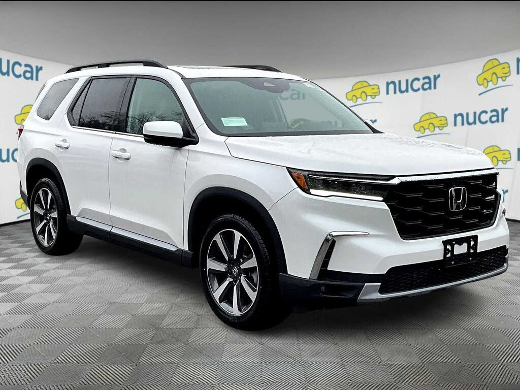 2025 Honda Pilot Touring AWD