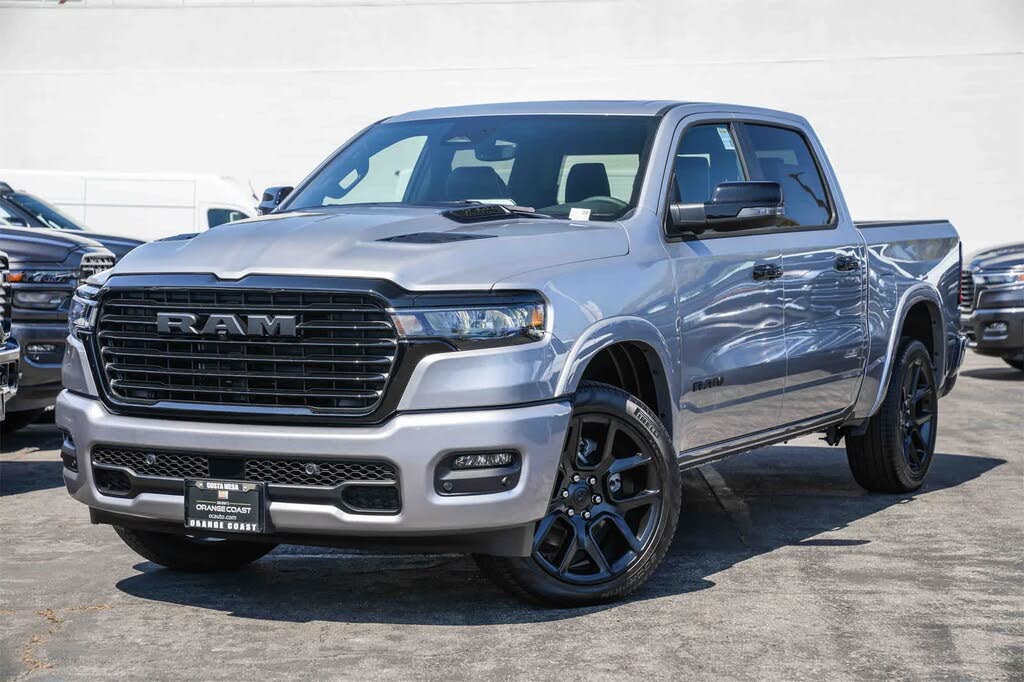 2026 RAM 1500 Laramie Crew Cab 4WD