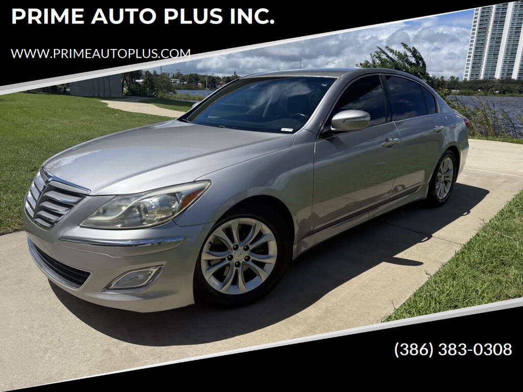 2013 Hyundai Genesis 3.8 RWD