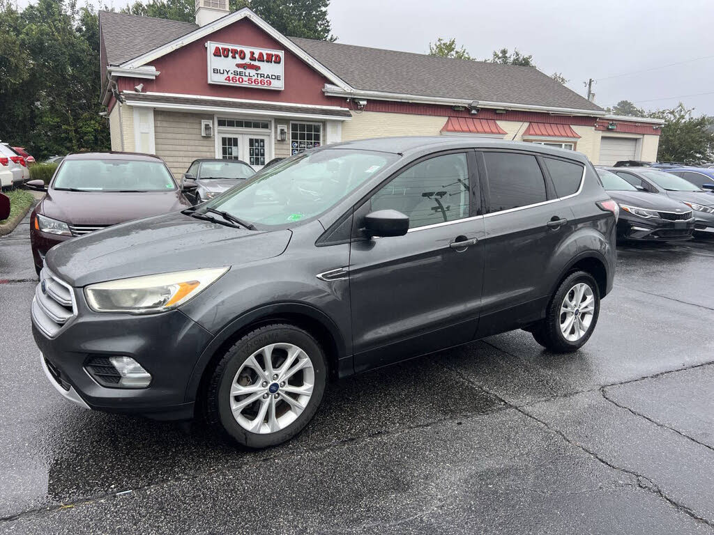 2017 Ford Escape SE FWD