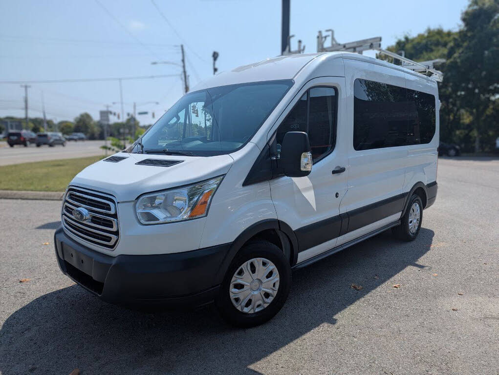2017 Ford Transit Passenger 150 XLT Medium Roof RWD with Sliding Passenger-Side Door