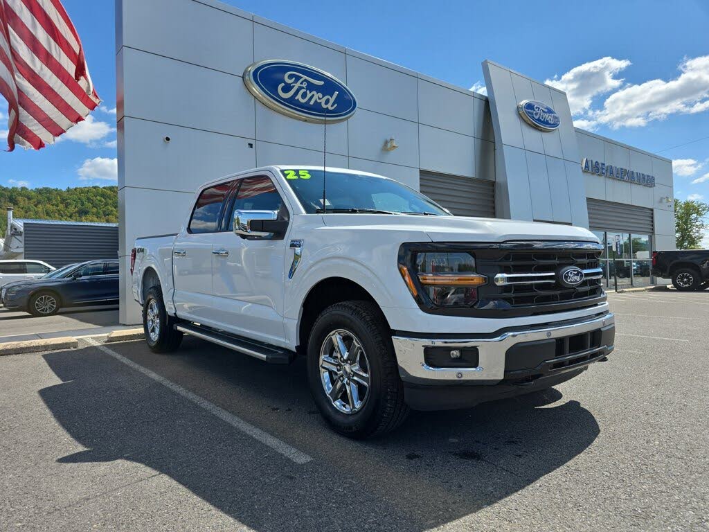 2025 Ford F-150 XLT SuperCrew 4WD