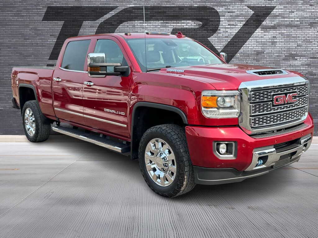 2019 GMC Sierra 2500HD Denali Crew Cab 4WD