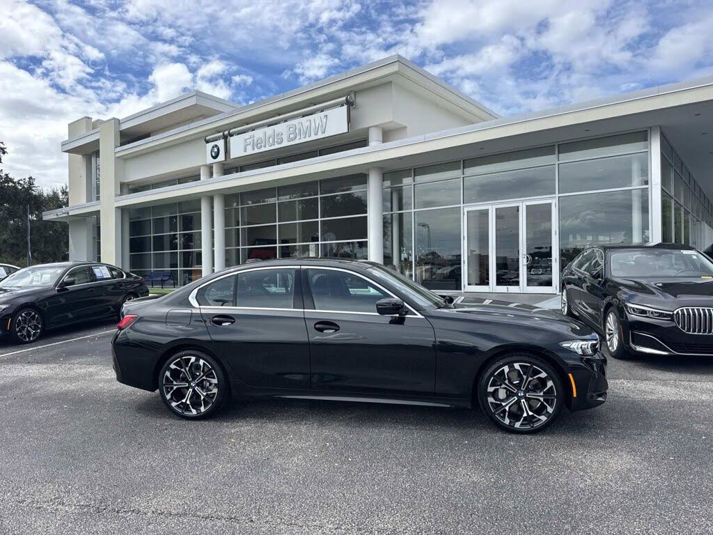 2025 BMW 3 Series 330i RWD