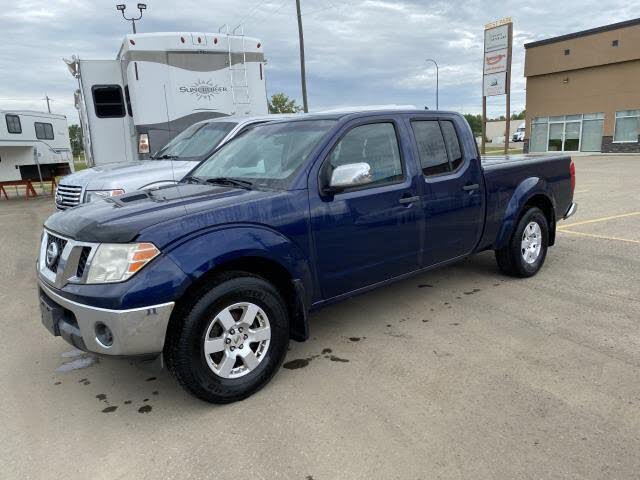 2011 Nissan Frontier SV Crew Cab 4WD LWB