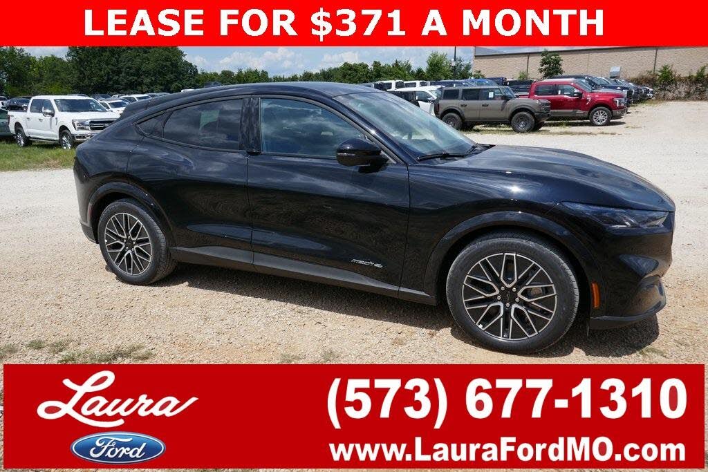 2025 Ford Mustang Mach-E Premium AWD