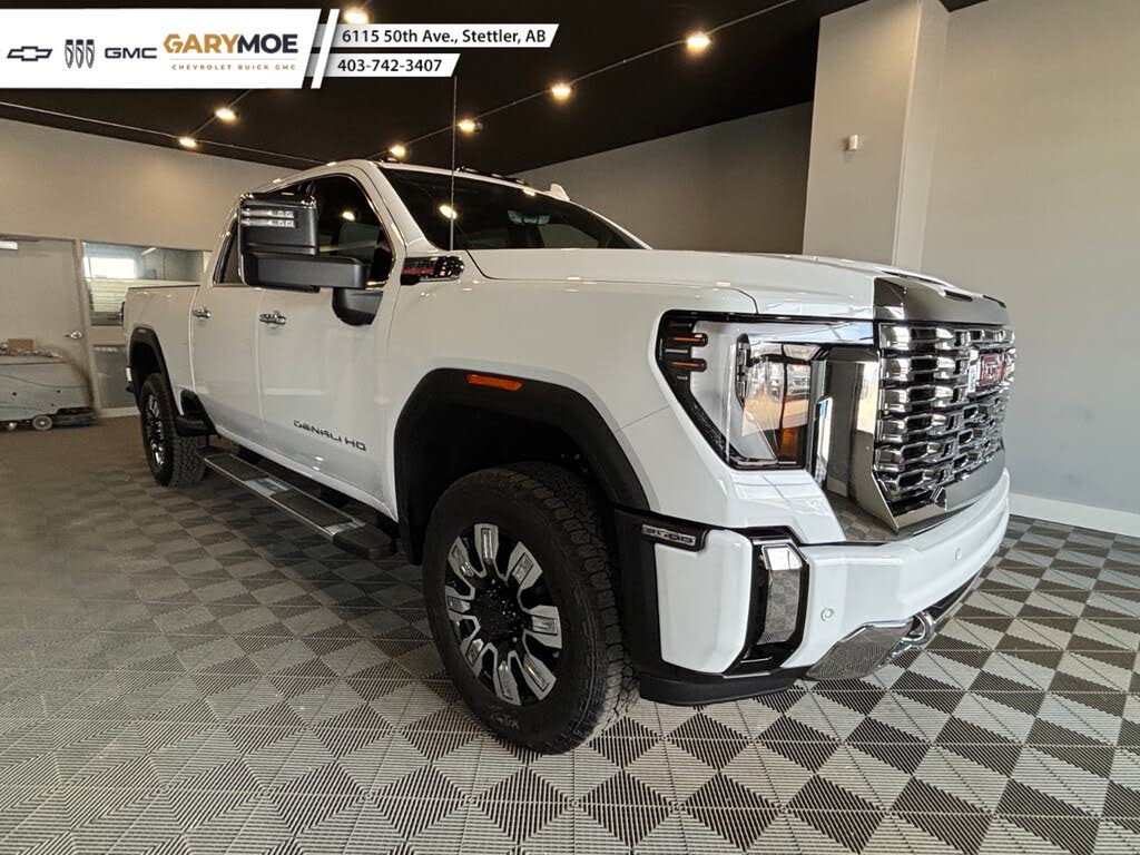GMC Sierra 3500HD Denali Crew Cab 4WD 2026