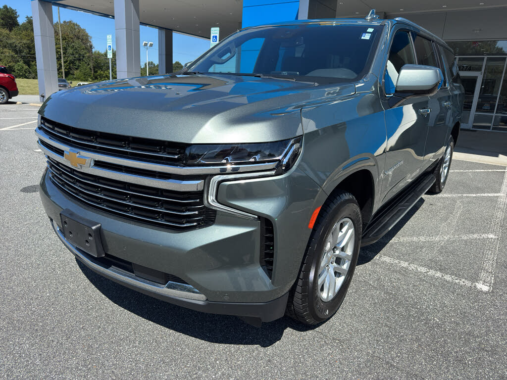 2023 Chevrolet Suburban LT 4WD