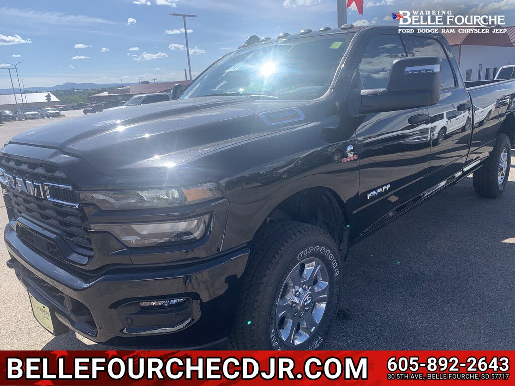 2026 RAM 3500 Big Horn Crew Cab LB 4WD