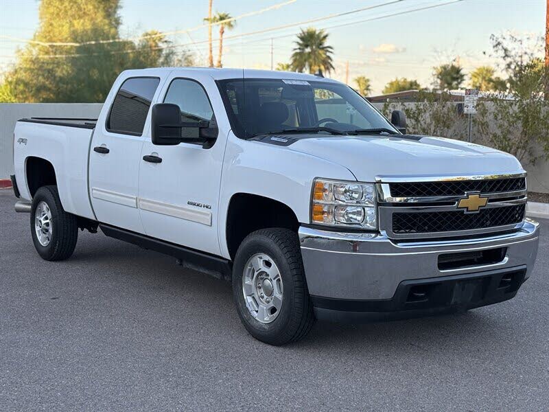 2013 Chevrolet Silverado 2500HD LT Crew Cab 4WD