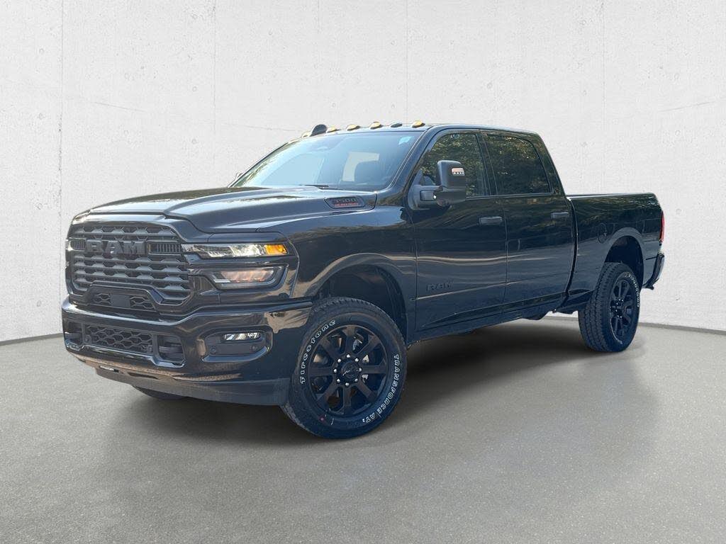 2026 RAM 3500 Big Horn Crew Cab 4WD