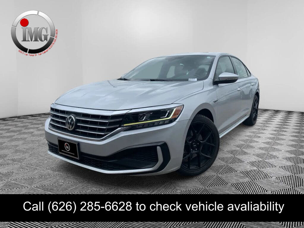 2021 Volkswagen Passat 2.0T R-Line FWD