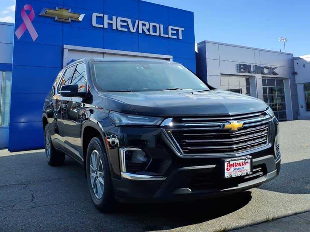 2023 Chevrolet Traverse LT Cloth AWD