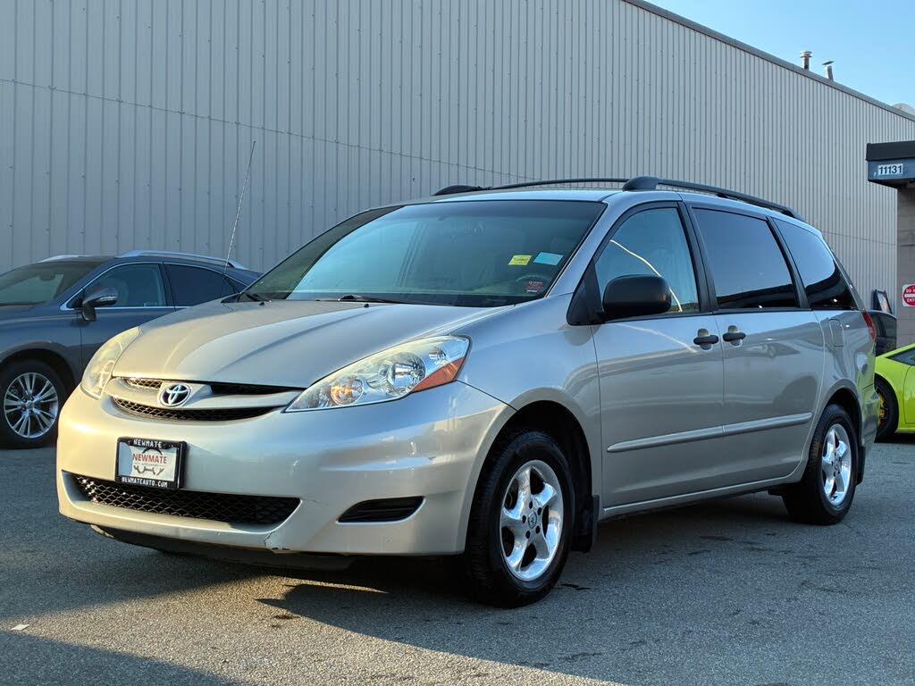 2006 Toyota Sienna CE 7-Passenger