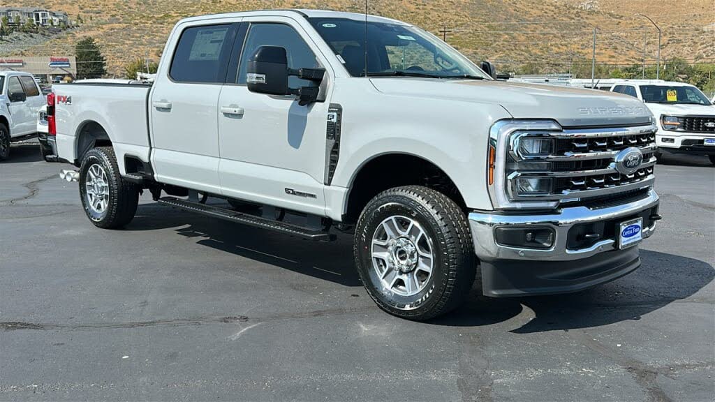 2026 Ford F-250 Super Duty Lariat Crew Cab 4WD
