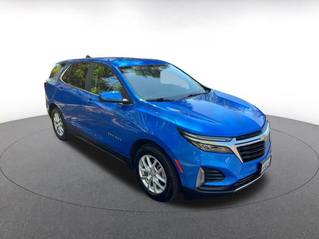 2024 Chevrolet Equinox LT FWD with 1LT