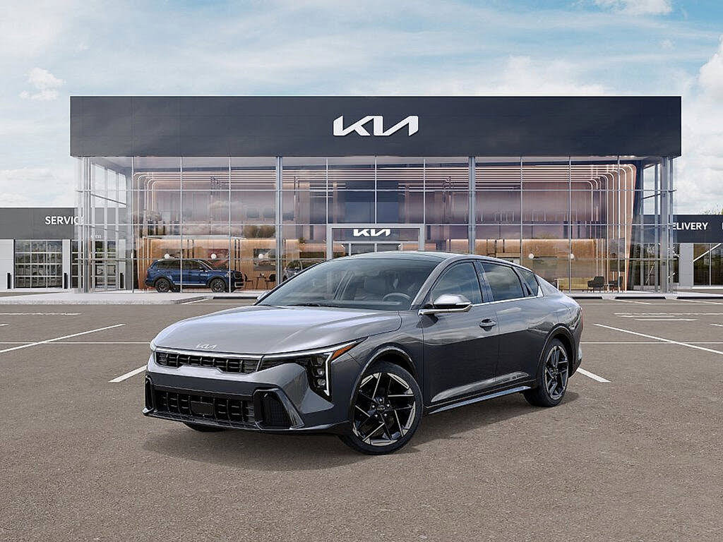 2025 Kia K4 GT-Line FWD