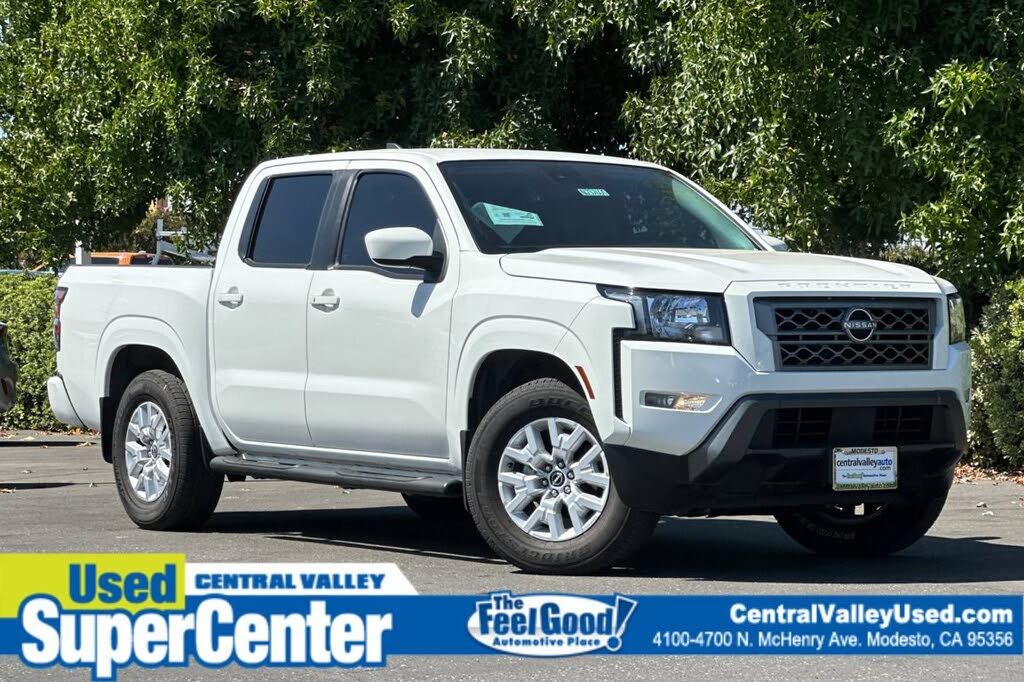 2022 Nissan Frontier SV Crew Cab RWD