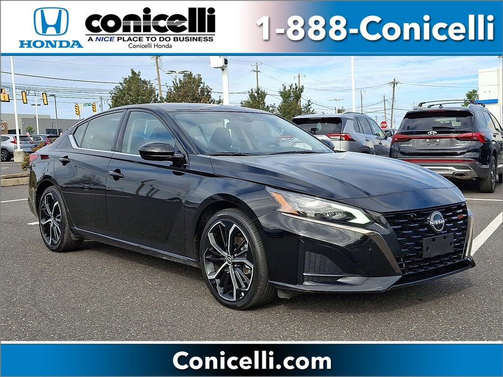 2024 Nissan Altima 2.5 SR FWD