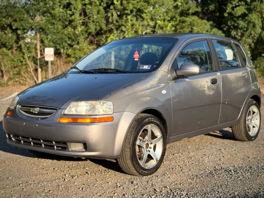 2006 Chevrolet Aveo 5 LS Hatchback FWD