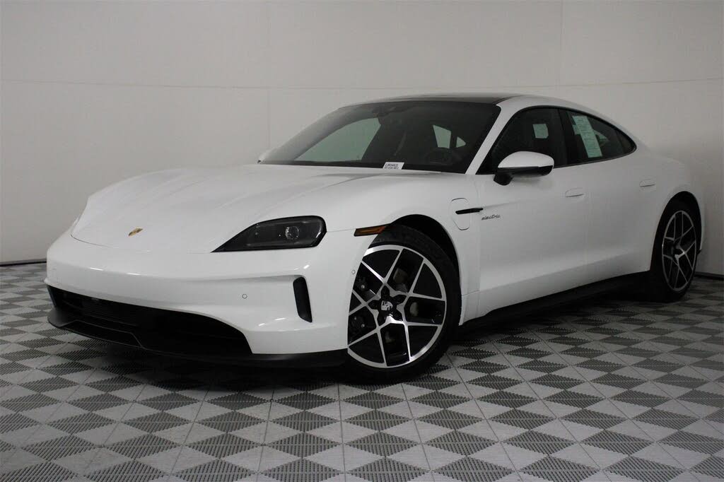 2025 Porsche Taycan