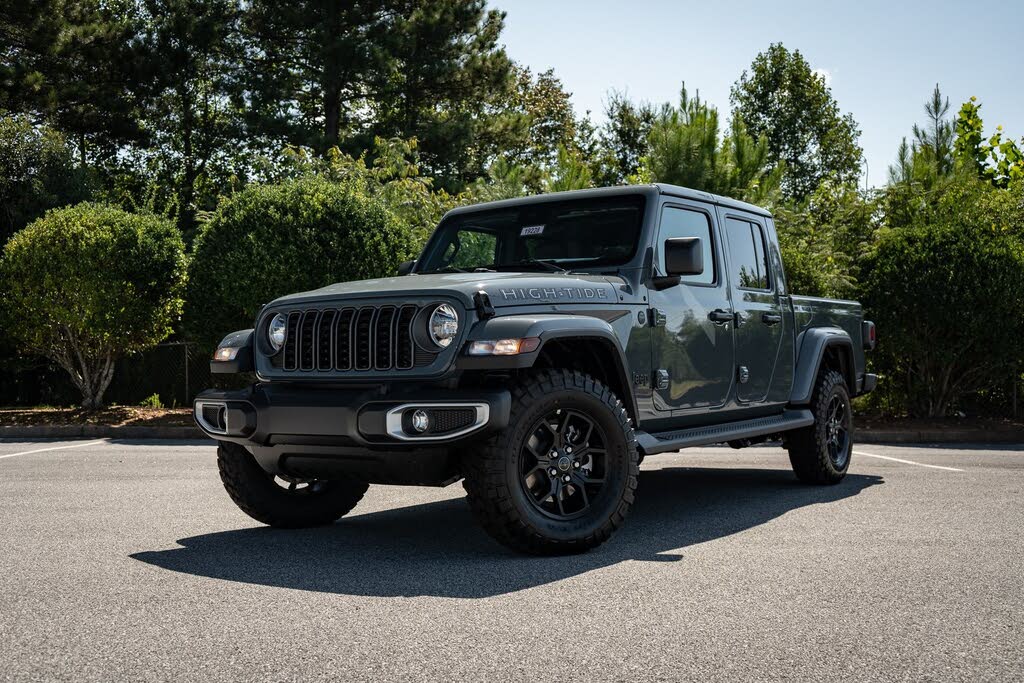 2025 Jeep Gladiator High Tide Crew Cab 4WD
