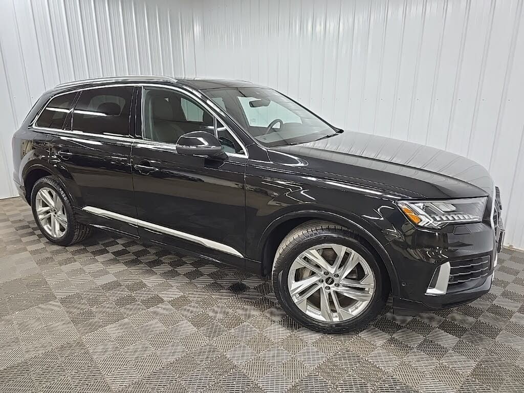 2023 Audi Q7 quattro Premium Plus 55 TFSI
