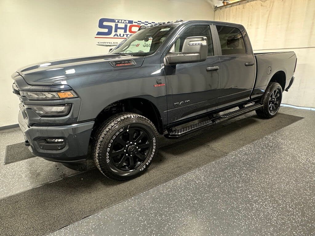 2026 RAM 2500 Big Horn Crew Cab 4WD