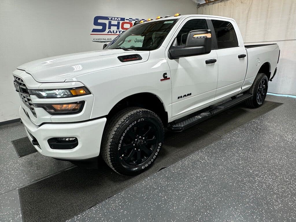 2026 RAM 2500 Big Horn Crew Cab 4WD