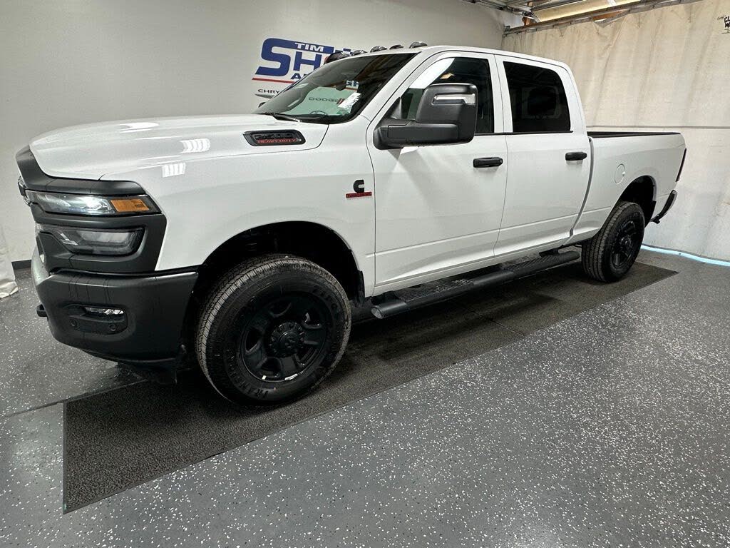 2026 RAM 2500 Tradesman Crew Cab 4WD