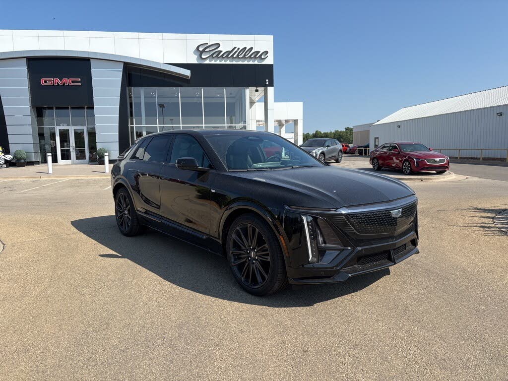 2026 Cadillac LYRIQ-V AWD