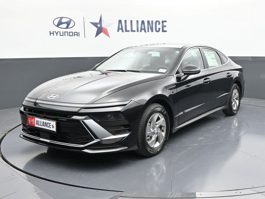 2026 Hyundai Sonata SE FWD