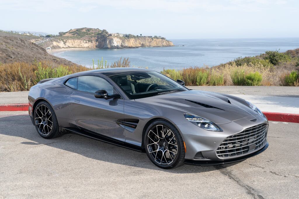 2025 Aston Martin Vanquish Coupe RWD