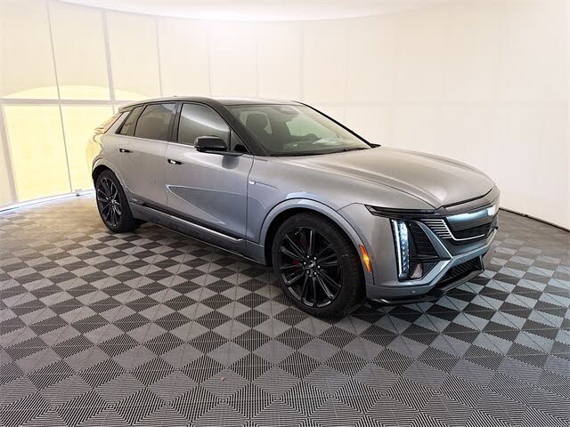 2026 Cadillac LYRIQ-V AWD