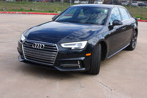 Audi A4 2.0T quattro Premium Plus AWD