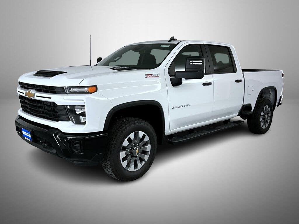 2025 Chevrolet Silverado 2500HD Custom Crew Cab 4WD
