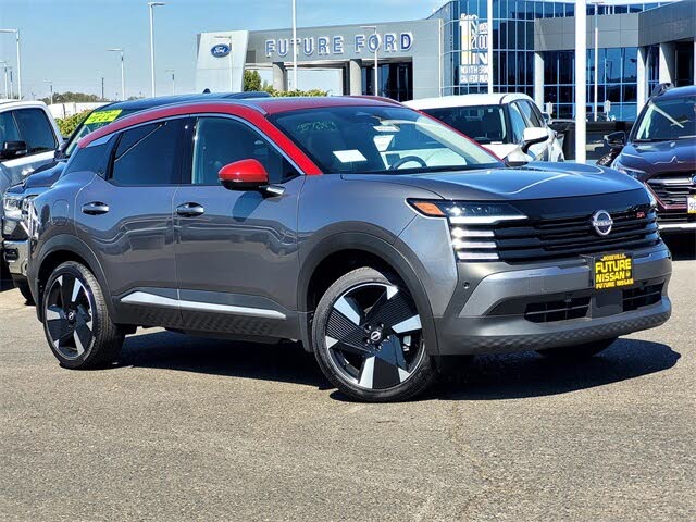 2025 Nissan Kicks SR AWD