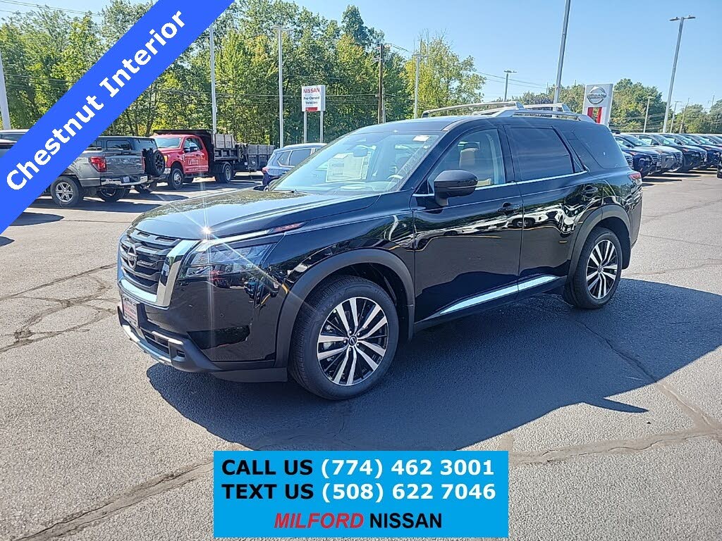 2025 Nissan Pathfinder Platinum 4WD