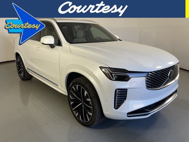 2026 Volvo XC90 B5 Plus 7-Passenger AWD