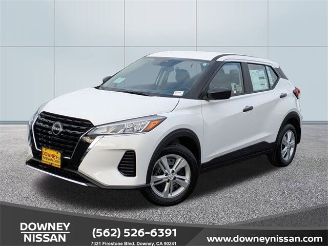 2025 Nissan Kicks Play S FWD