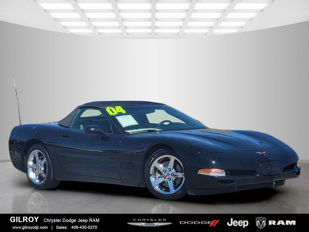 2004 Chevrolet Corvette Convertible RWD