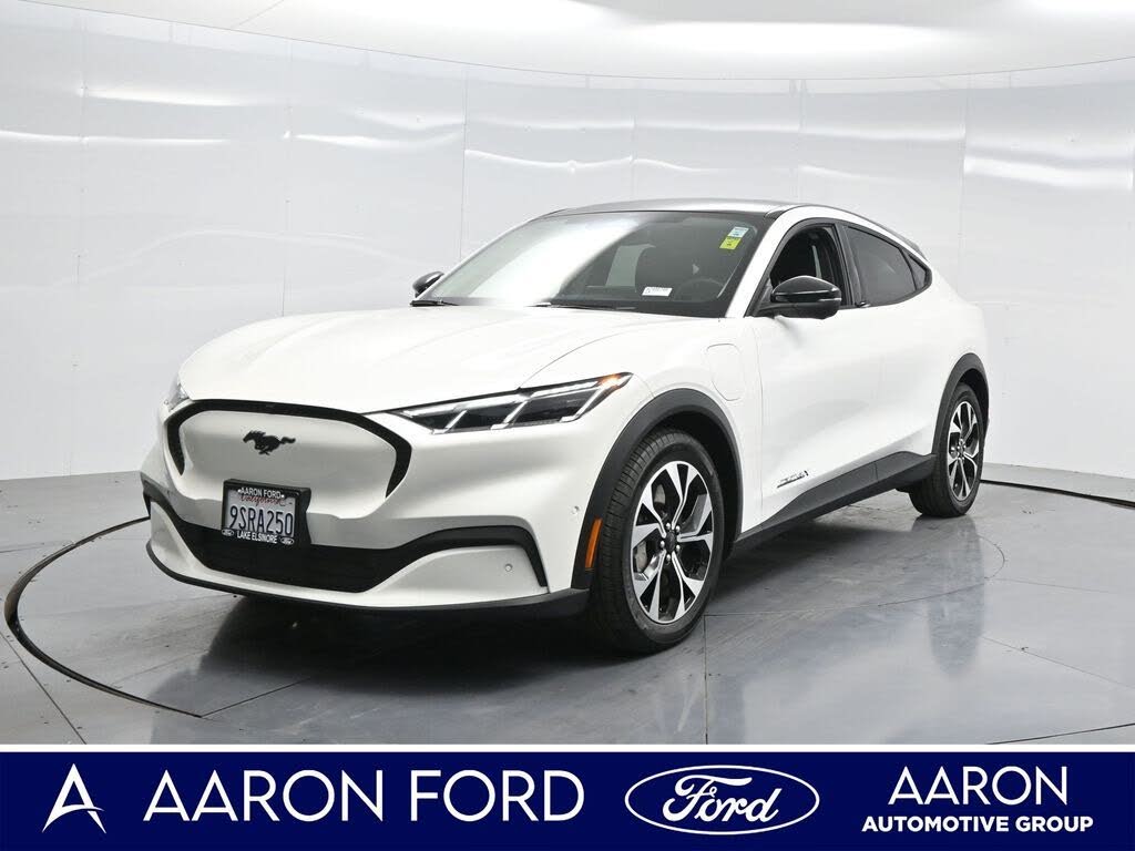 2024 Ford Mustang Mach-E Select AWD