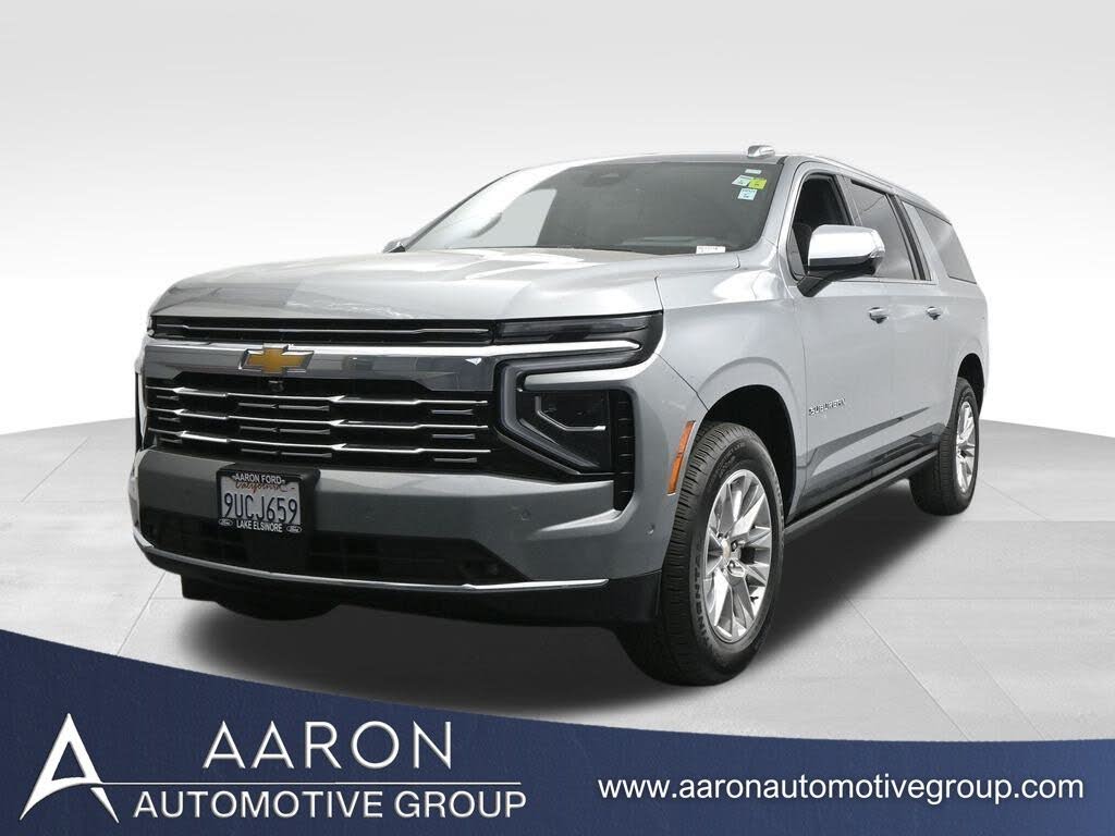 2025 Chevrolet Suburban Premier 4WD