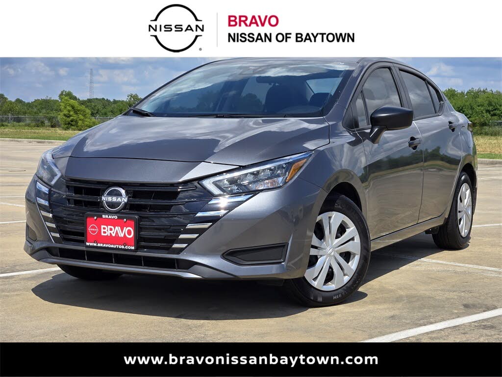 2025 Nissan Versa S FWD
