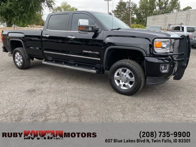 2015 GMC Sierra 3500HD Denali Crew Cab LB DRW 4WD