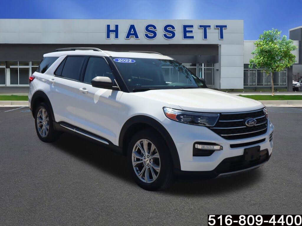 2022 Ford Explorer XLT AWD