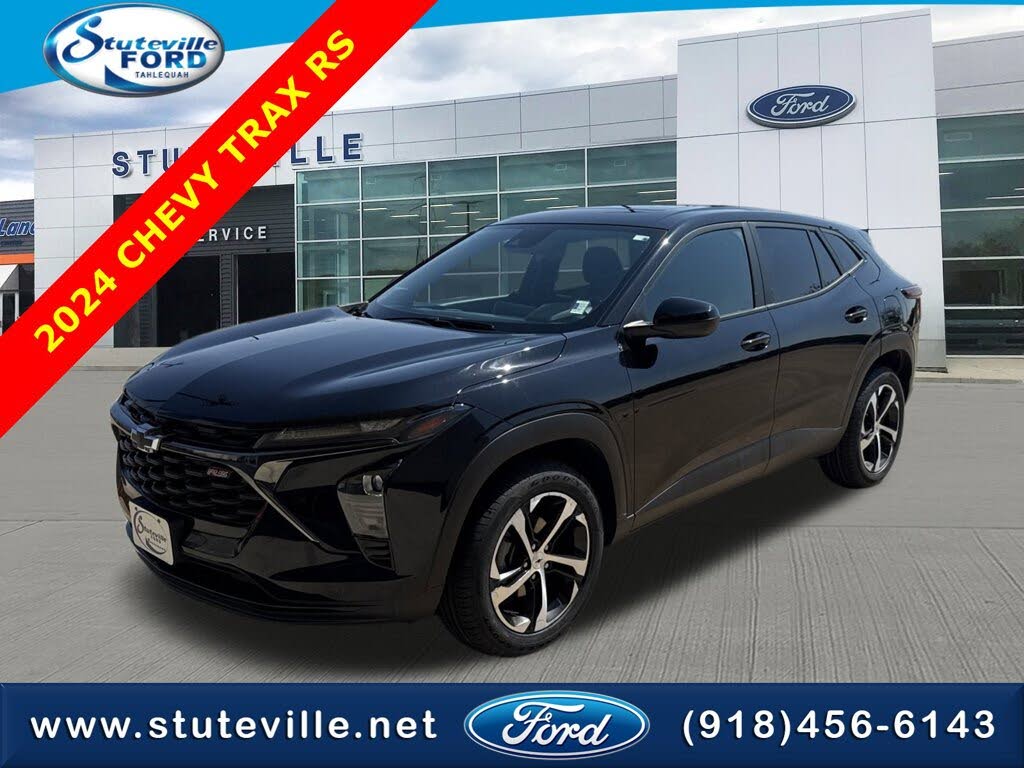 2024 Chevrolet Trax RS with 1RS FWD